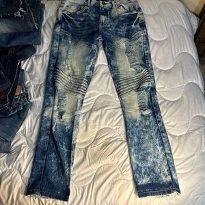 Denim Trends Size 14 Inseam: 27 inches Straight